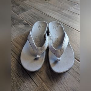 Clark Sandals Size 10